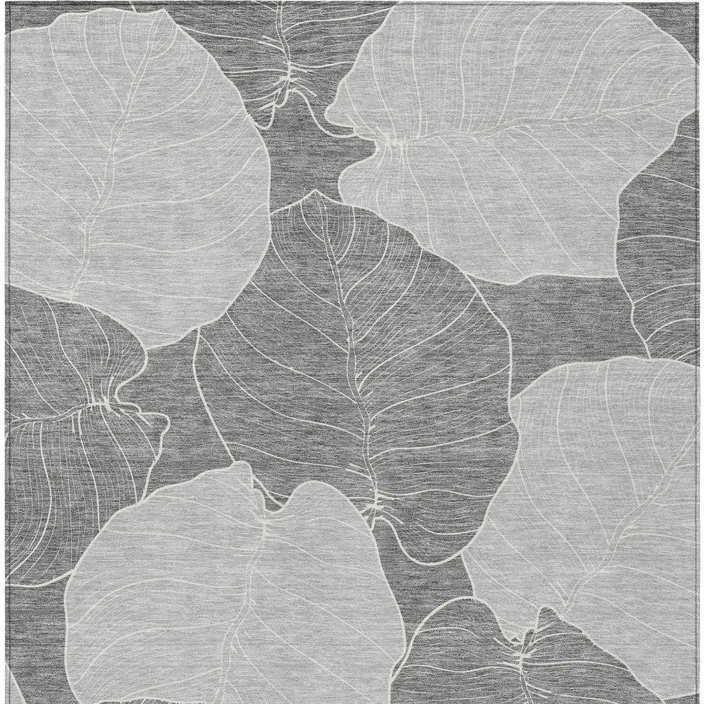 5' X 8' Gray And Ivory Floral Washable Indoor Outdoor Area Rug Homeroots Outdoor