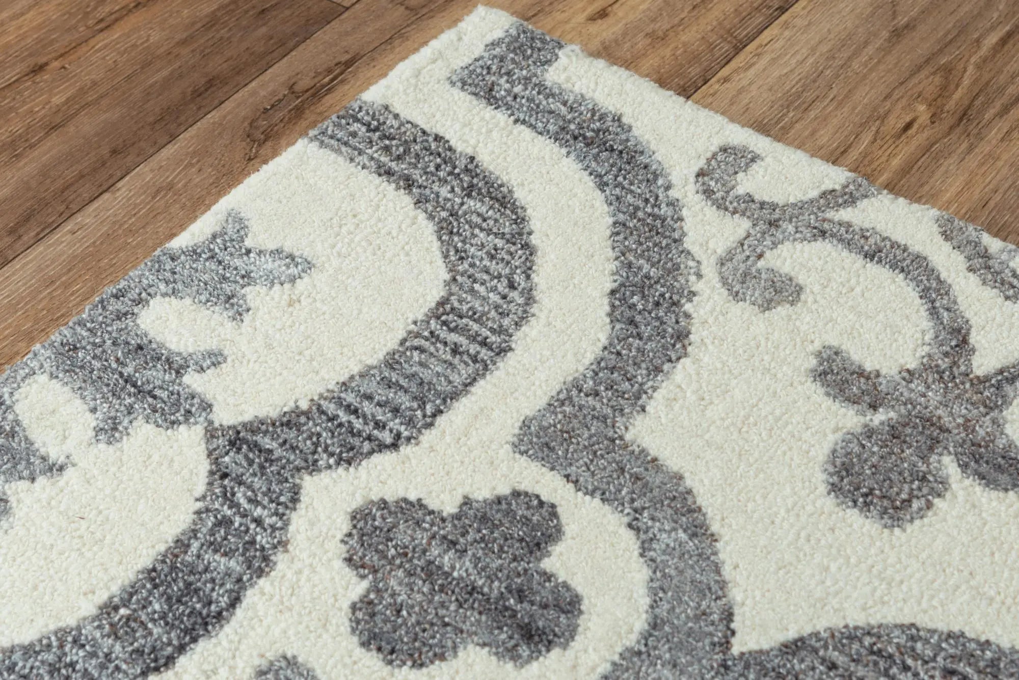5' X 8' Gray And Light Gray Wool Moroccan Hand Tufted Area Rug Homeroots Home Decor