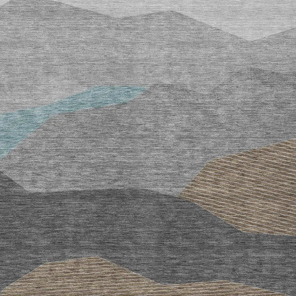 5' X 8' Gray And Silver Geometric Washable Indoor Outdoor Area Rug Homeroots Outdoor