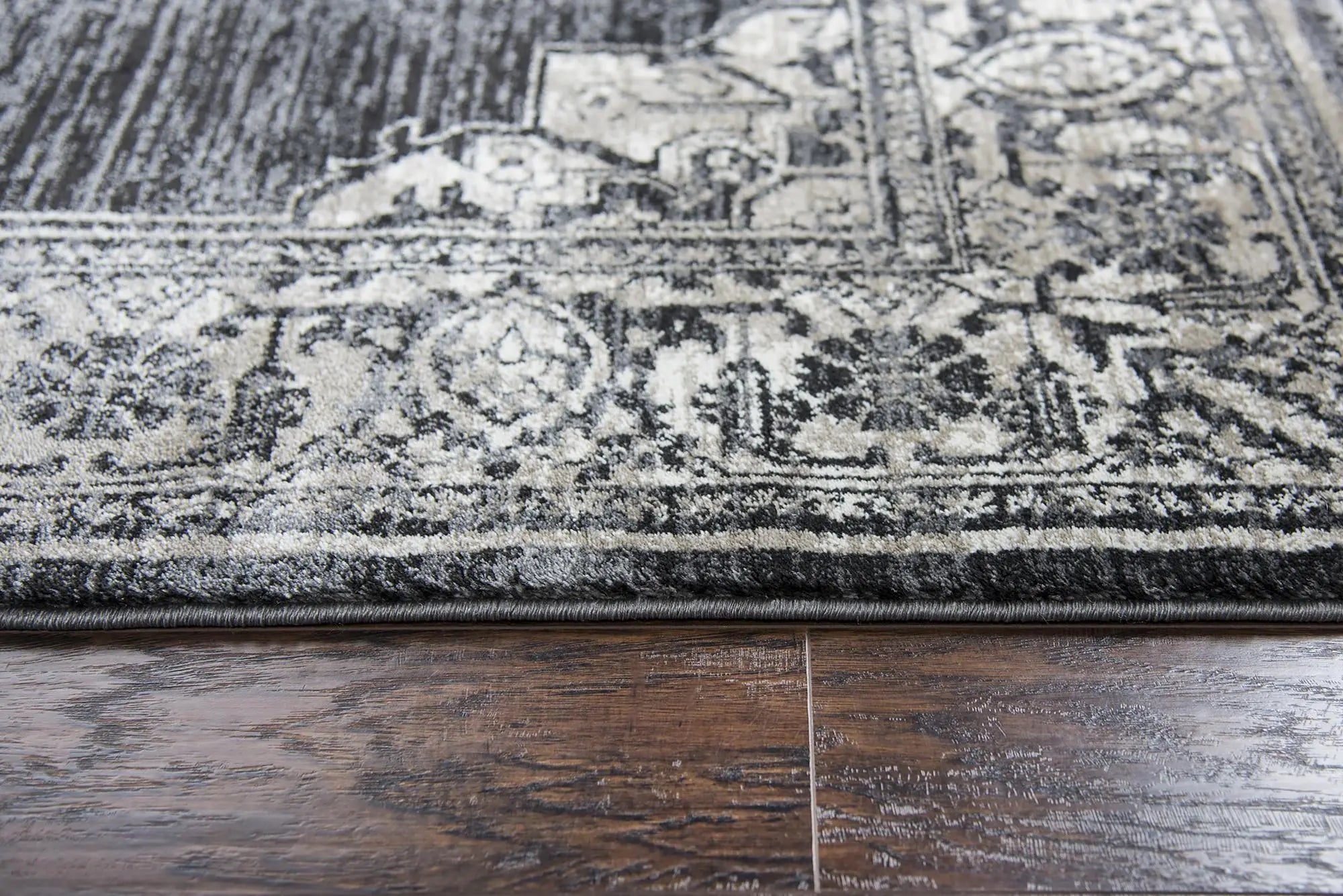 5' X 8' Gray Black Taupe Natural And Ivory Medallion Area Rug Homeroots Home Decor