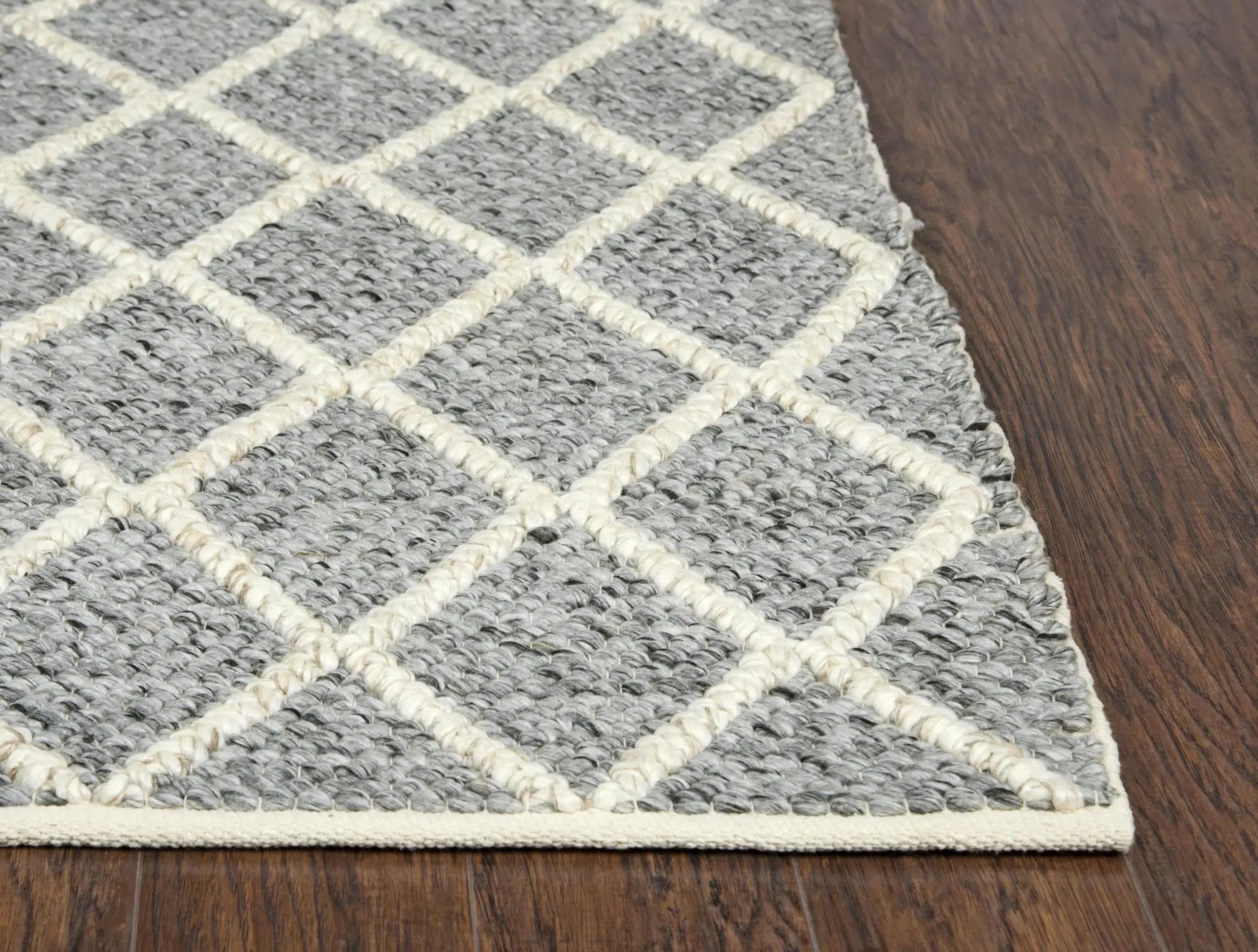 5' X 8' Gray Ivory And Charcoal Wool Geometric Hand Woven Area Rug Homeroots Home Decor