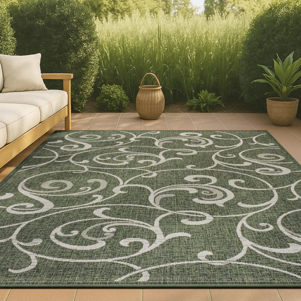5' X 8' Green And Cream Floral Indoor Outdoor Area Rug Homeroots Outdoor