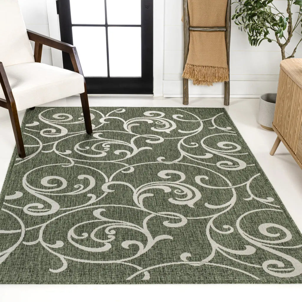 5' X 8' Green And Cream Floral Indoor Outdoor Area Rug Homeroots Outdoor