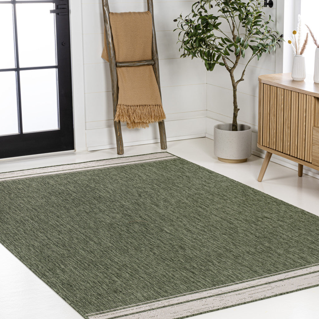 5' X 8' Green And Cream Indoor Outdoor Area Rug - GreatEagleInc