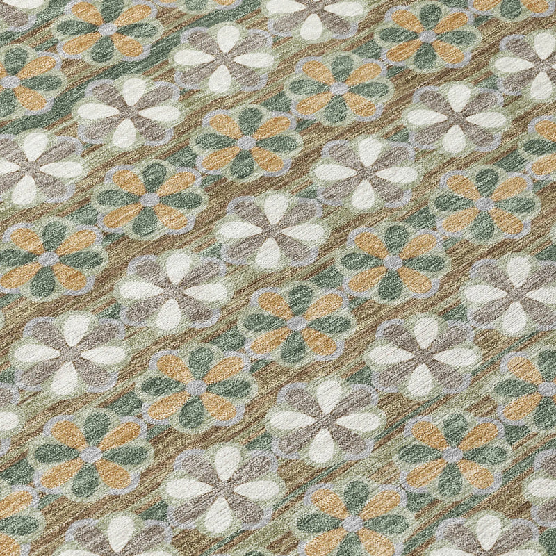 5' X 8' Green And Cream Striped Washable Indoor Outdoor Area Rug Homeroots Outdoor