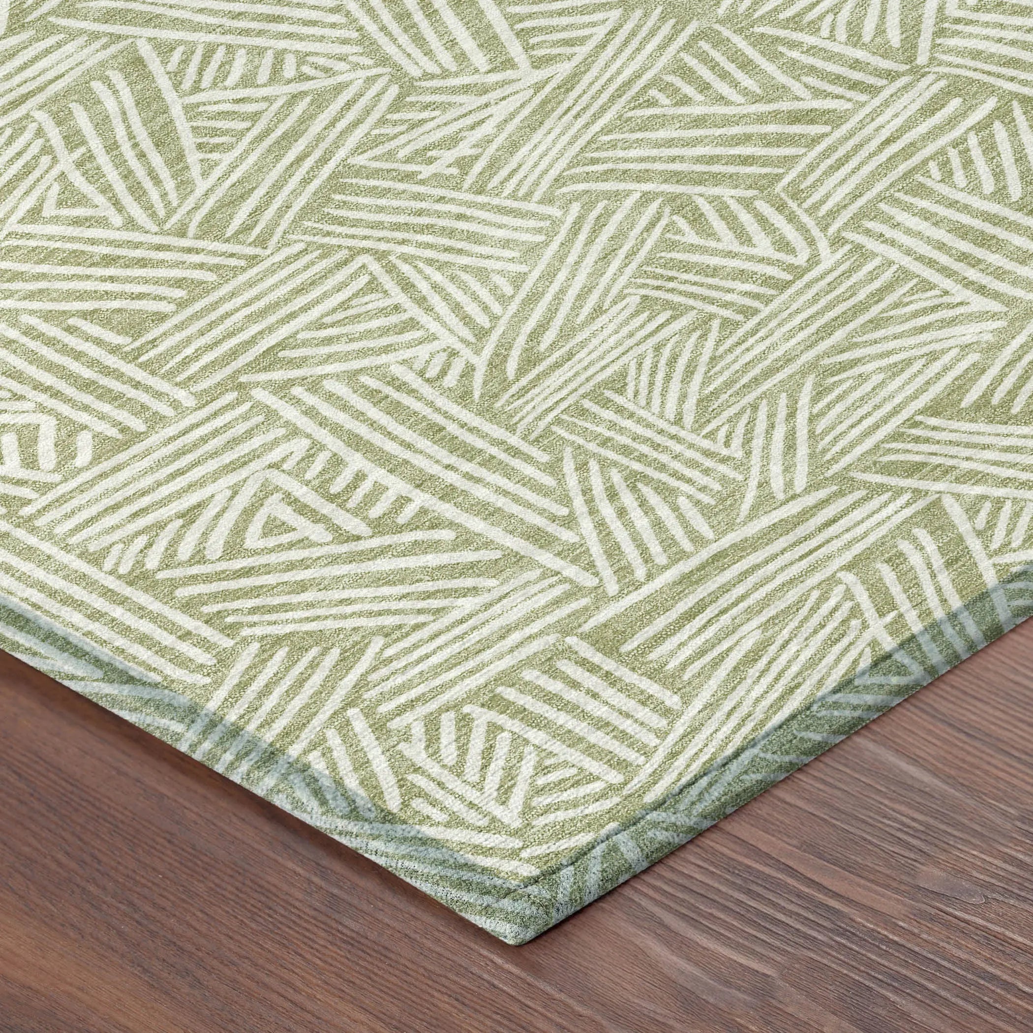 5' X 8' Green And Ivory Geometric Washable Indoor Outdoor Area Rug Homeroots Outdoor
