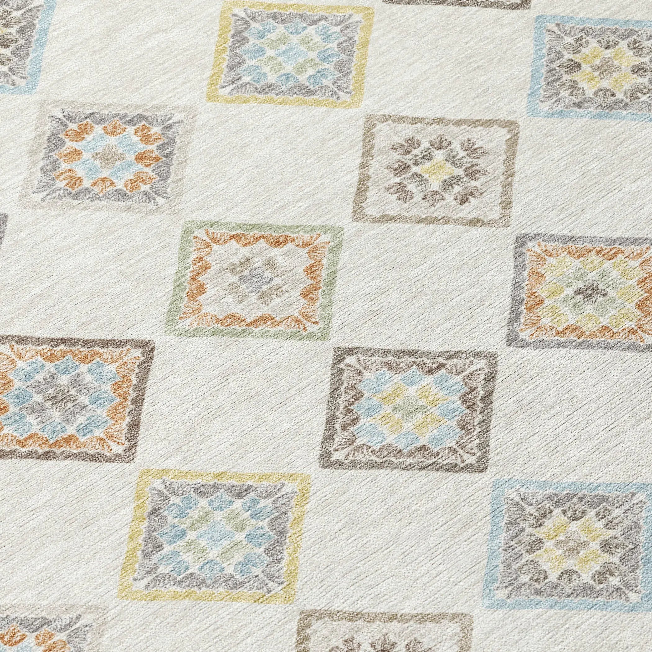 5' X 8' Ivory And Beige Geometric Washable Indoor Outdoor Area Rug Homeroots Outdoor