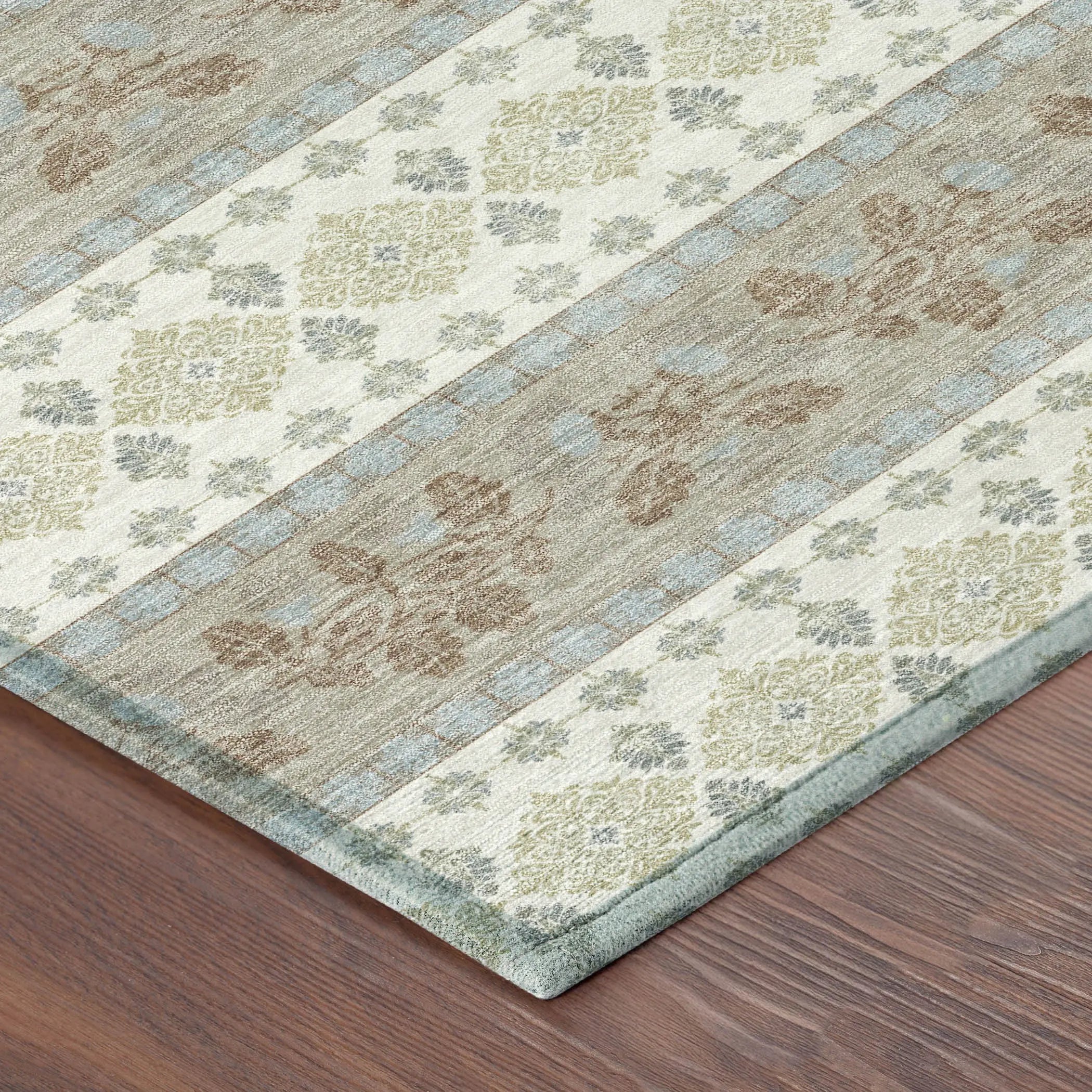 5' X 8' Ivory And Beige Striped Washable Indoor Outdoor Area Rug Homeroots Outdoor