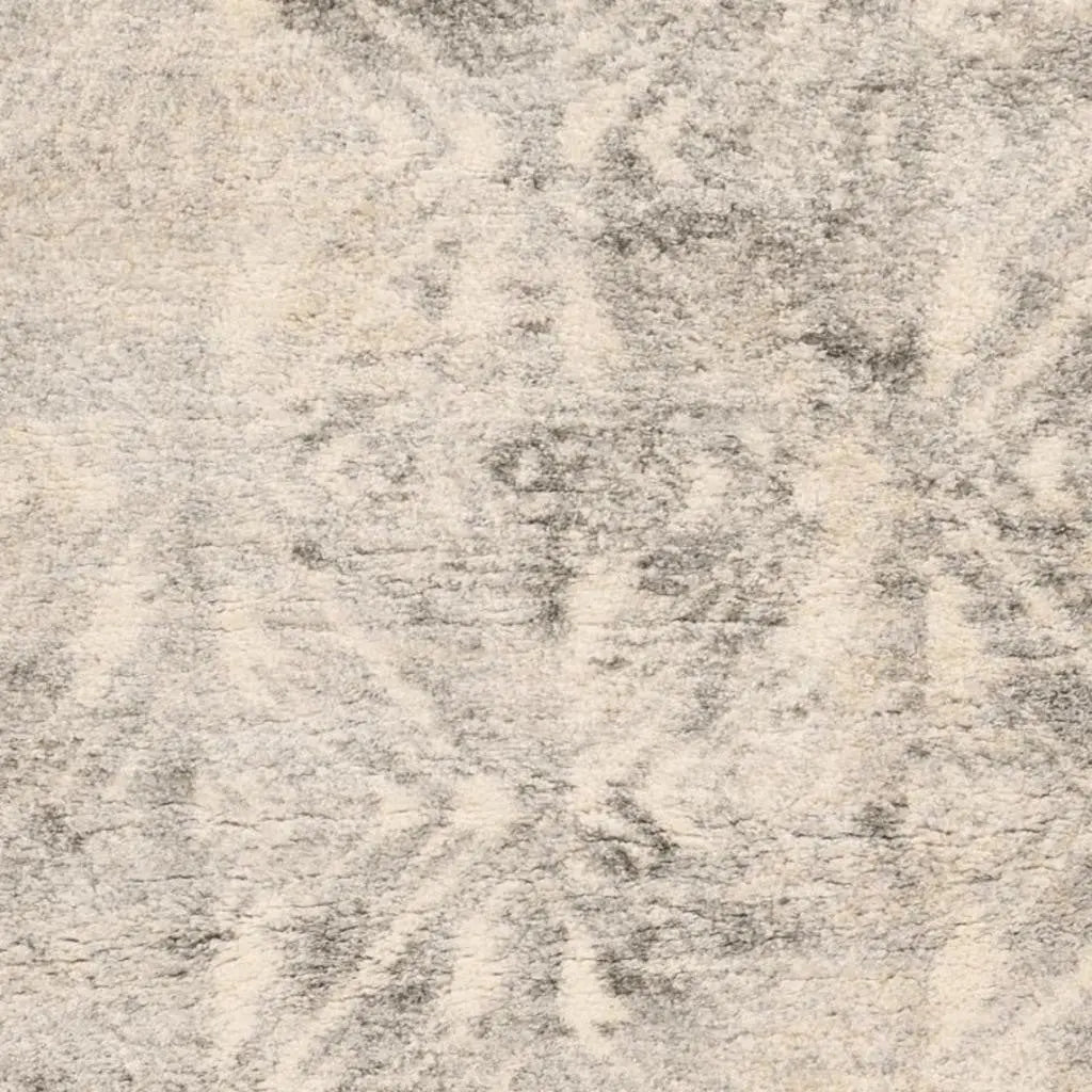 5' X 8' Ivory And Gray Diamond Area Rug Homeroots Home Decor