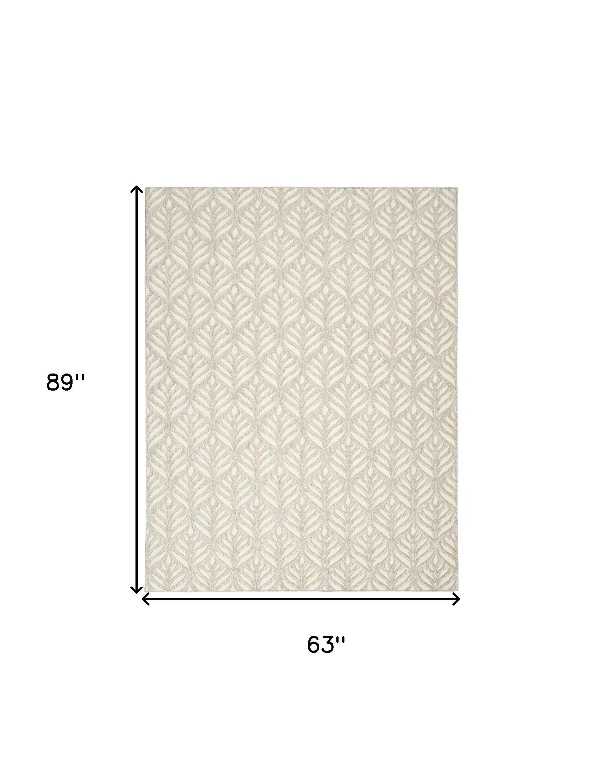 5' X 8' Ivory And Grey Floral Stain Resistant Non Skid Area Rug Homeroots Outdoor