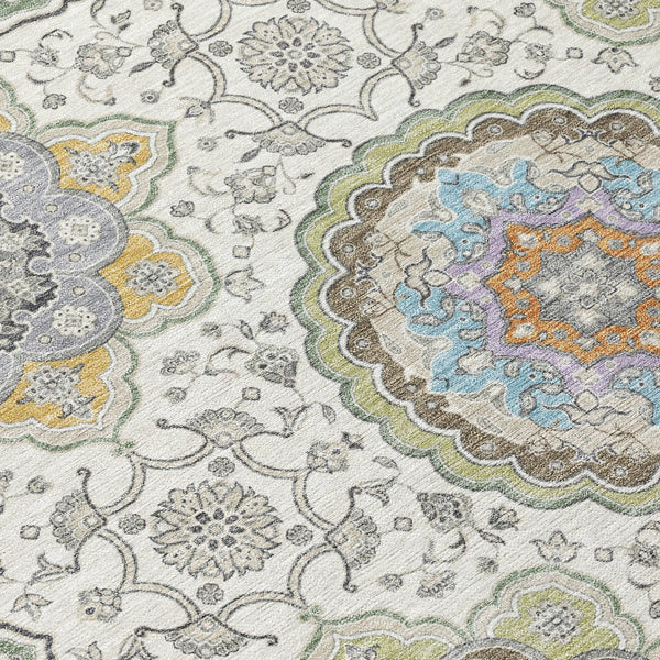 5' X 8' Ivory And Khaki Floral Medallion Washable Indoor Outdoor Area Rug Homeroots Outdoor