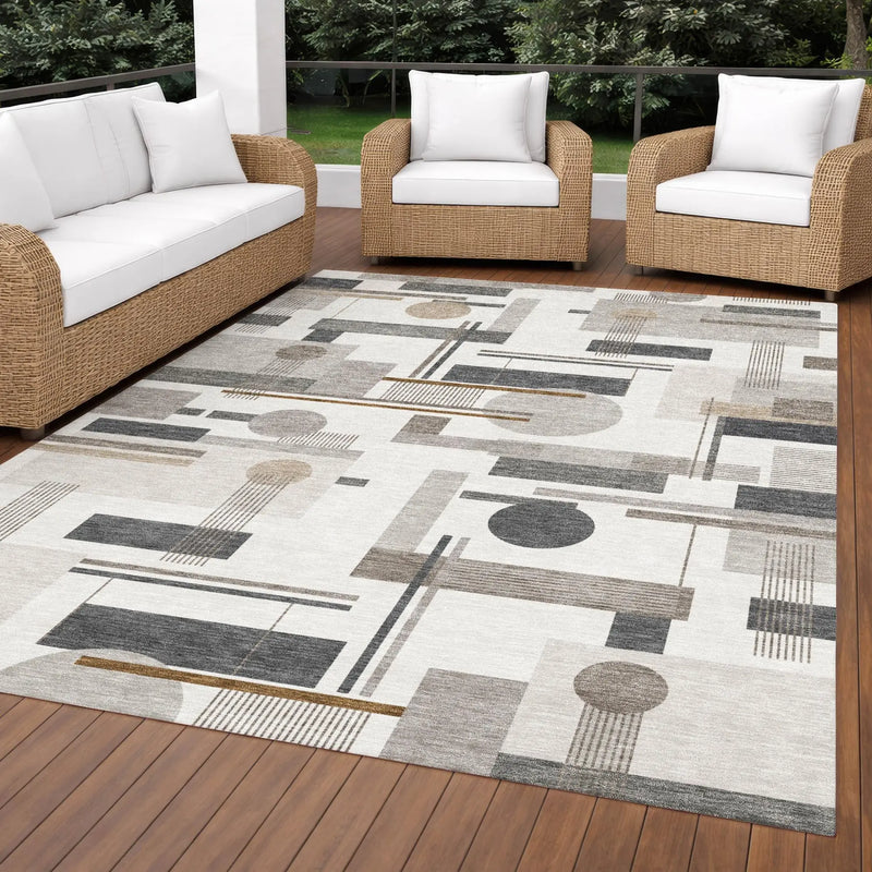 5' X 8' Ivory And Silver Geometric Washable Indoor Outdoor Area Rug Homeroots Outdoor