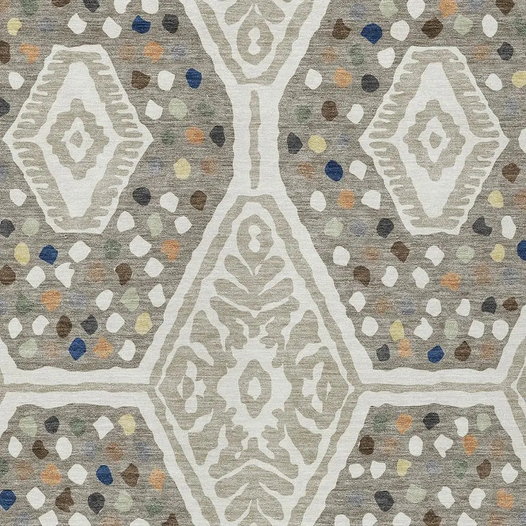 5' X 8' Ivory And Taupe Tribal Washable Indoor Outdoor Area Rug Homeroots Outdoor