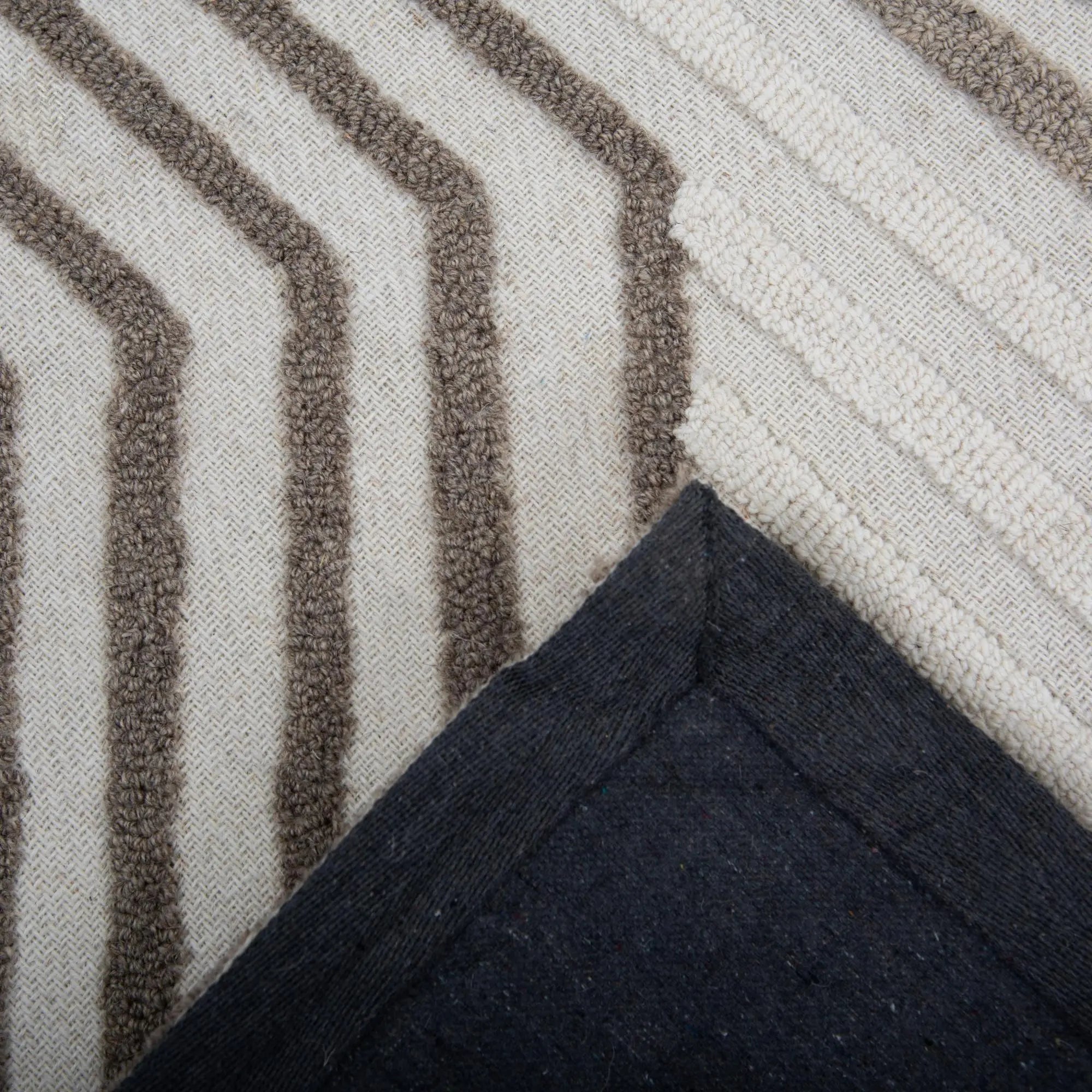 5' X 8' Ivory Dark Brown And Brown Wool Geometric Hand Tufted Area Rug Homeroots Home Decor