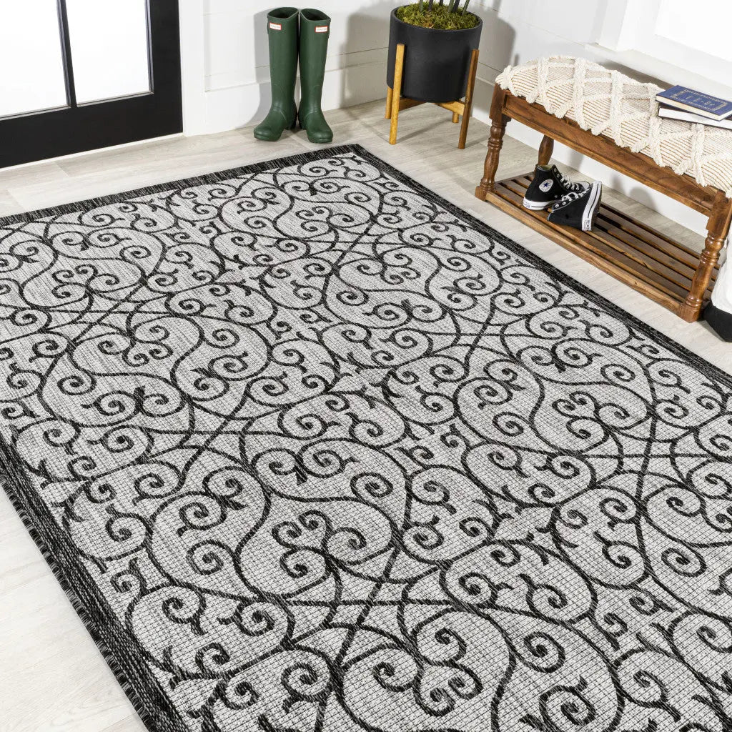 5' X 8' Light Gray And Black Geometric Indoor Outdoor Area Rug Homeroots Outdoor
