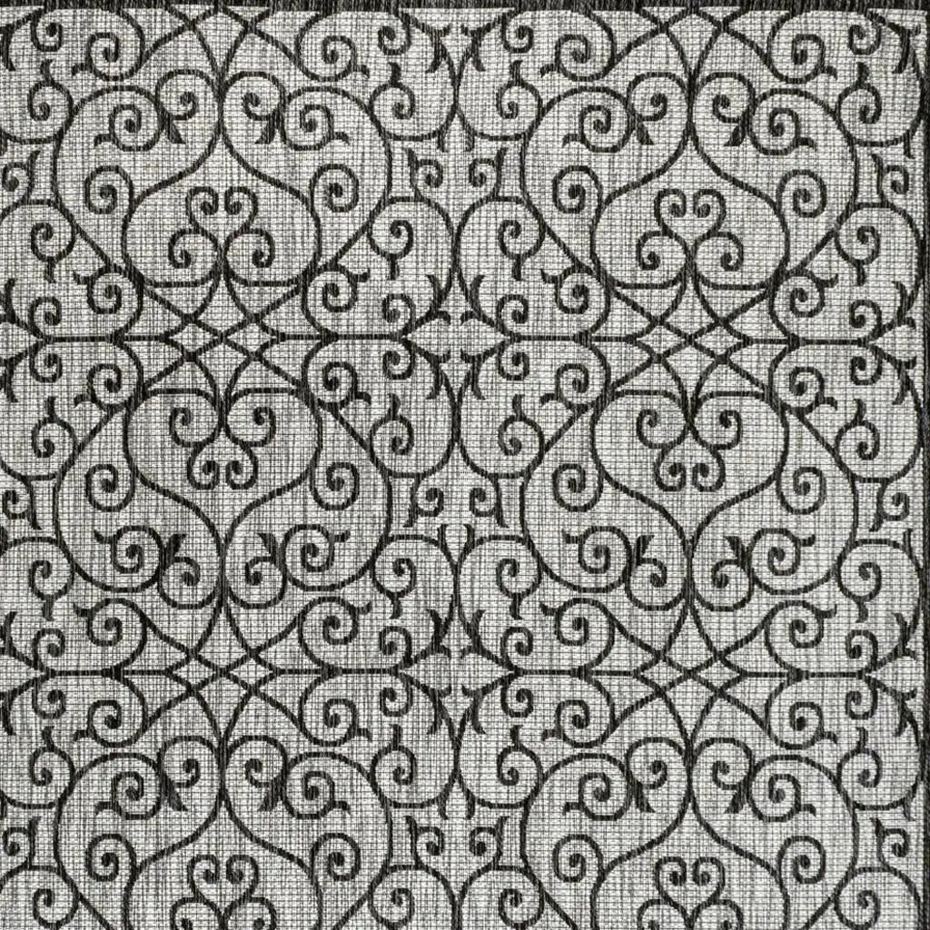 5' X 8' Light Gray And Black Geometric Indoor Outdoor Area Rug Homeroots Outdoor