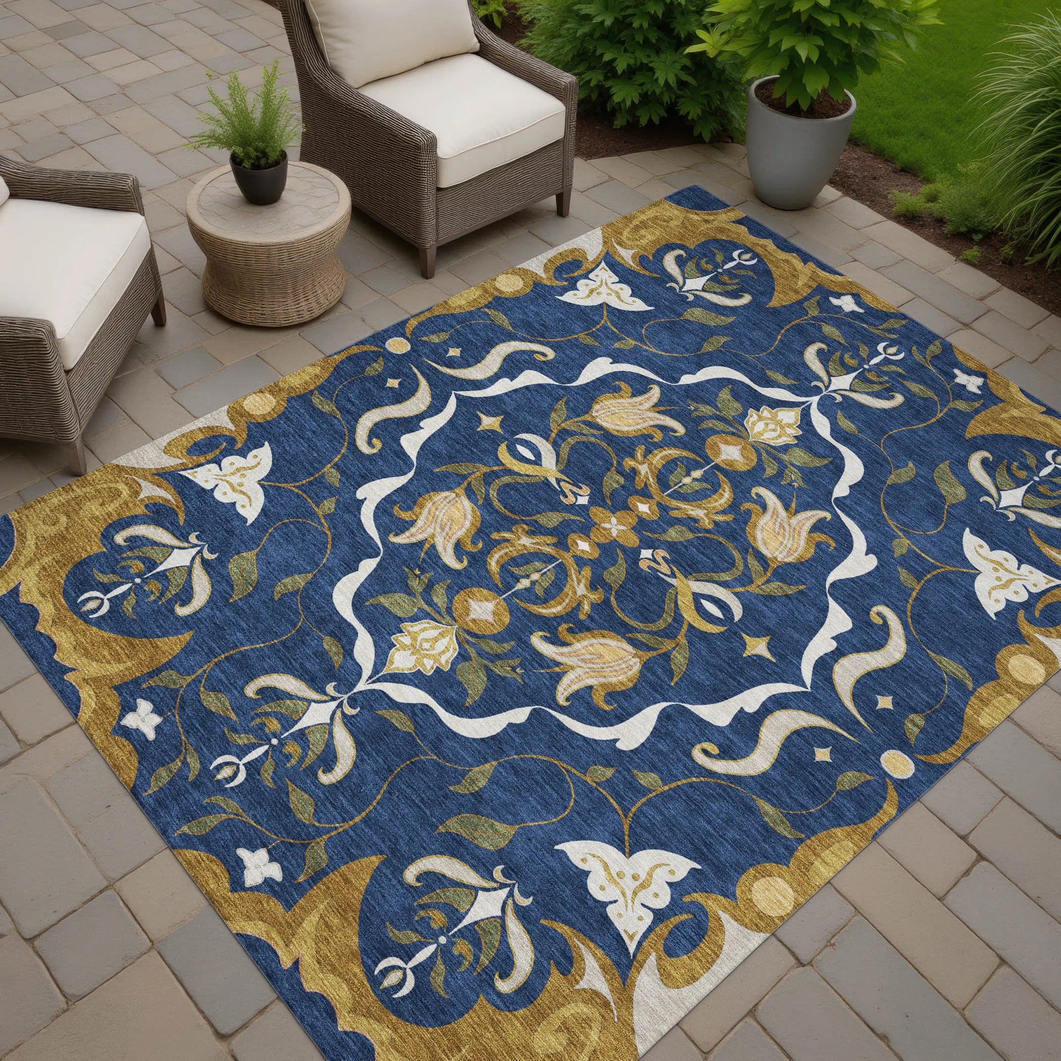 5' X 8' Navy Blue And Blue Damask Washable Indoor Outdoor Area Rug Homeroots Outdoor