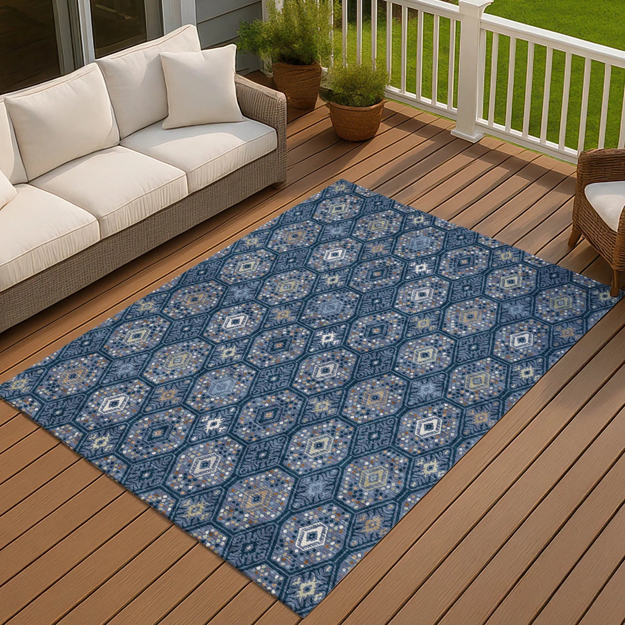 5' X 8' Navy Blue And Blue Geometric Washable Indoor Outdoor Area Rug Homeroots Outdoor