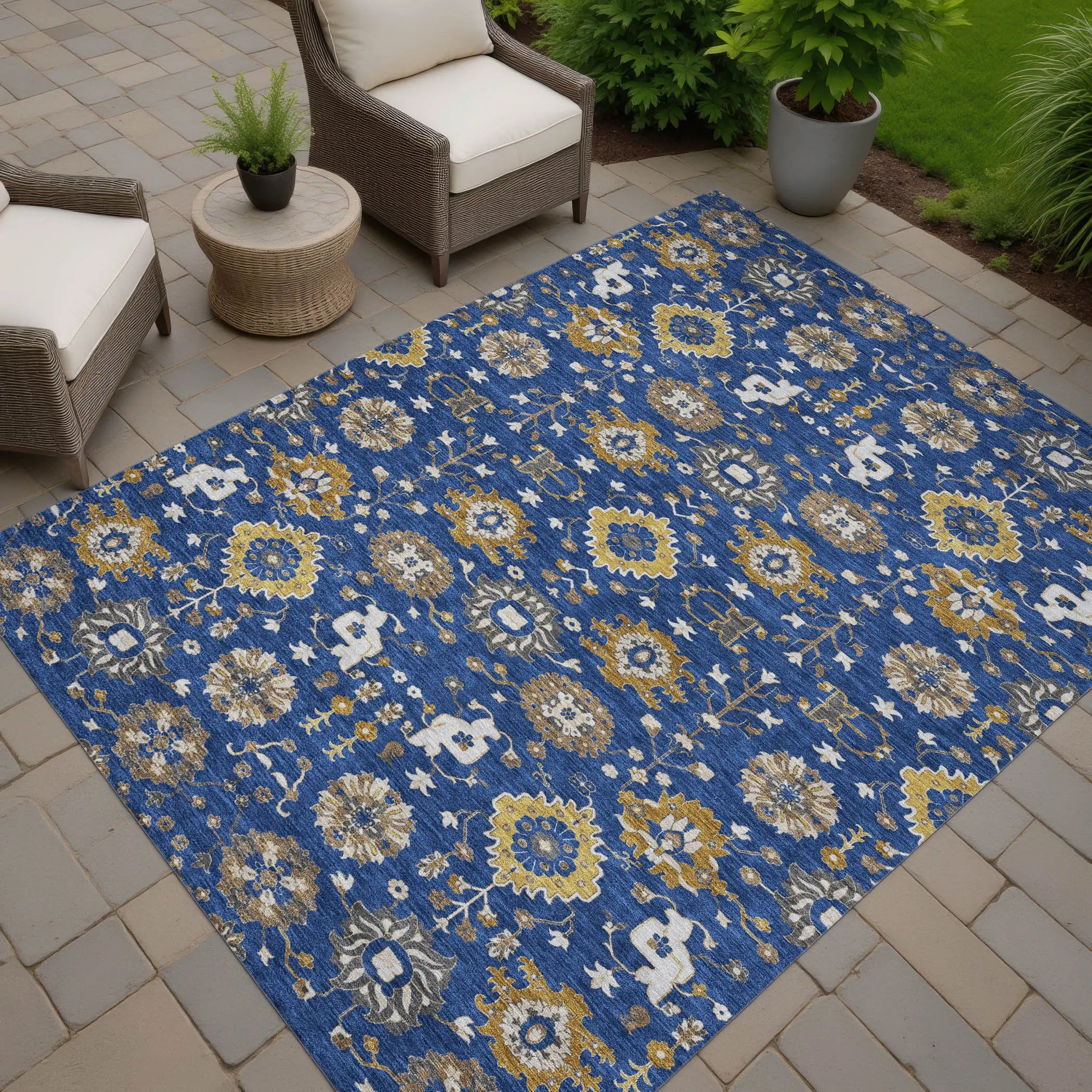5' X 8' Navy Blue And Blue Geometric Washable Indoor Outdoor Area Rug Homeroots Outdoor