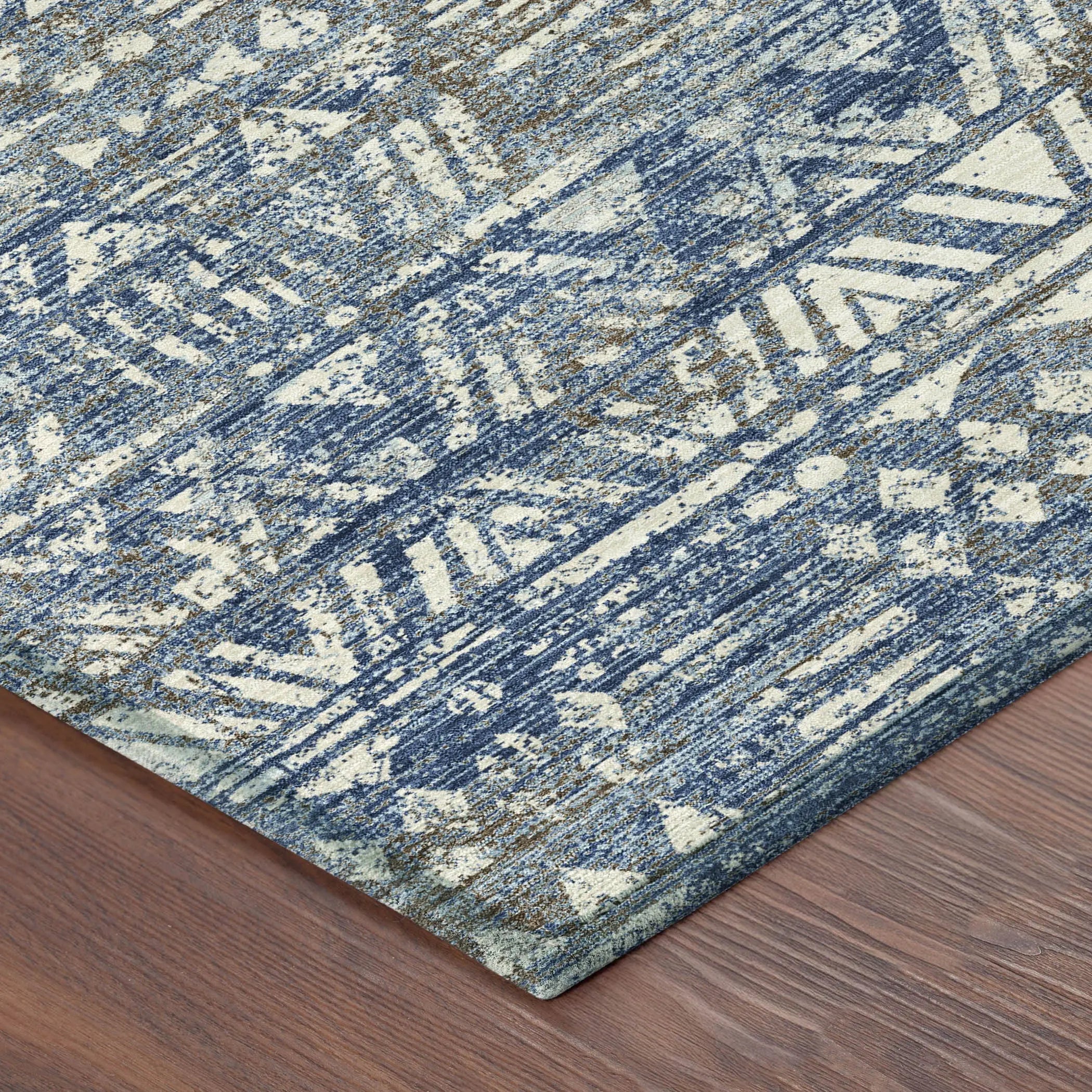 5' X 8' Navy Blue And Blue Geometric Washable Indoor Outdoor Area Rug Homeroots Outdoor
