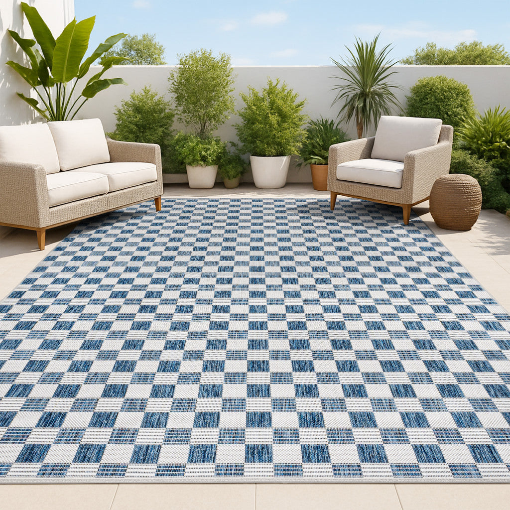 5' X 8' Navy Blue And Cream Geometric Indoor Outdoor Area Rug - GreatEagleInc