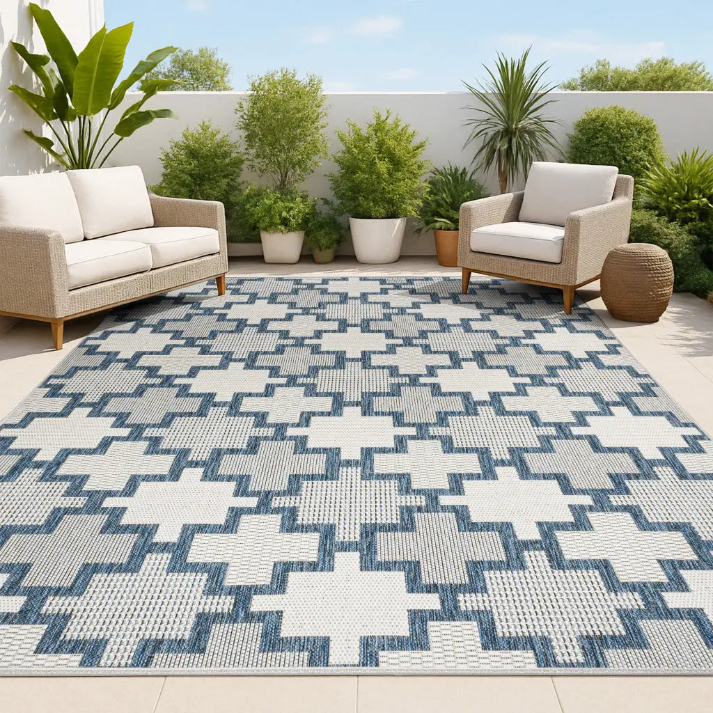 5' X 8' Navy Blue And Cream Trellis Indoor Outdoor Area Rug Homeroots Outdoor