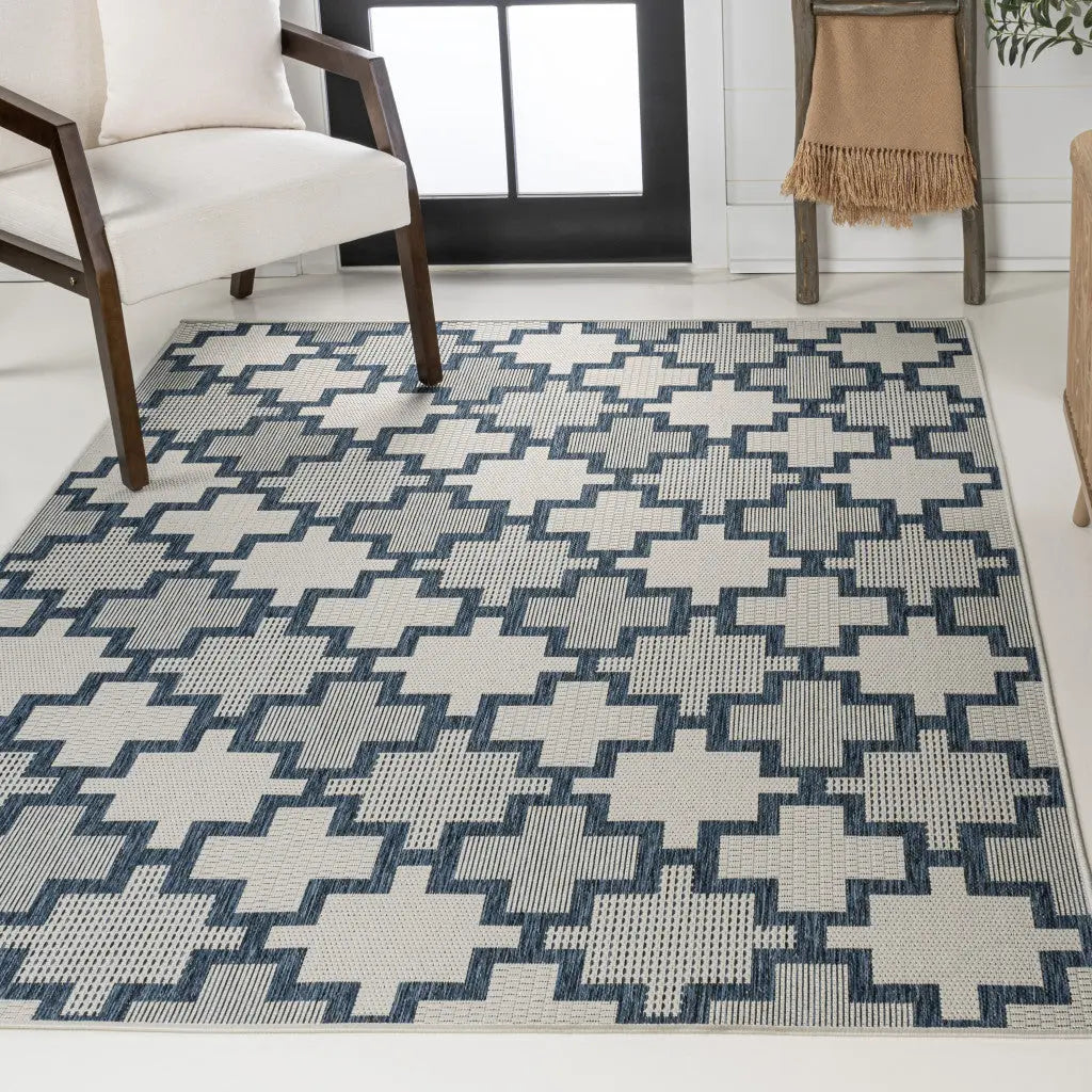 5' X 8' Navy Blue And Cream Trellis Indoor Outdoor Area Rug Homeroots Outdoor