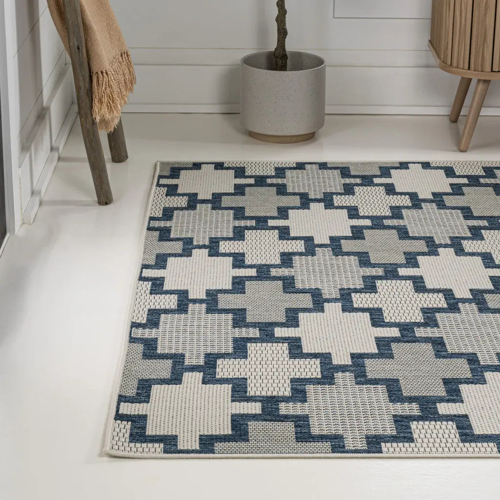 5' X 8' Navy Blue And Cream Trellis Indoor Outdoor Area Rug Homeroots Outdoor
