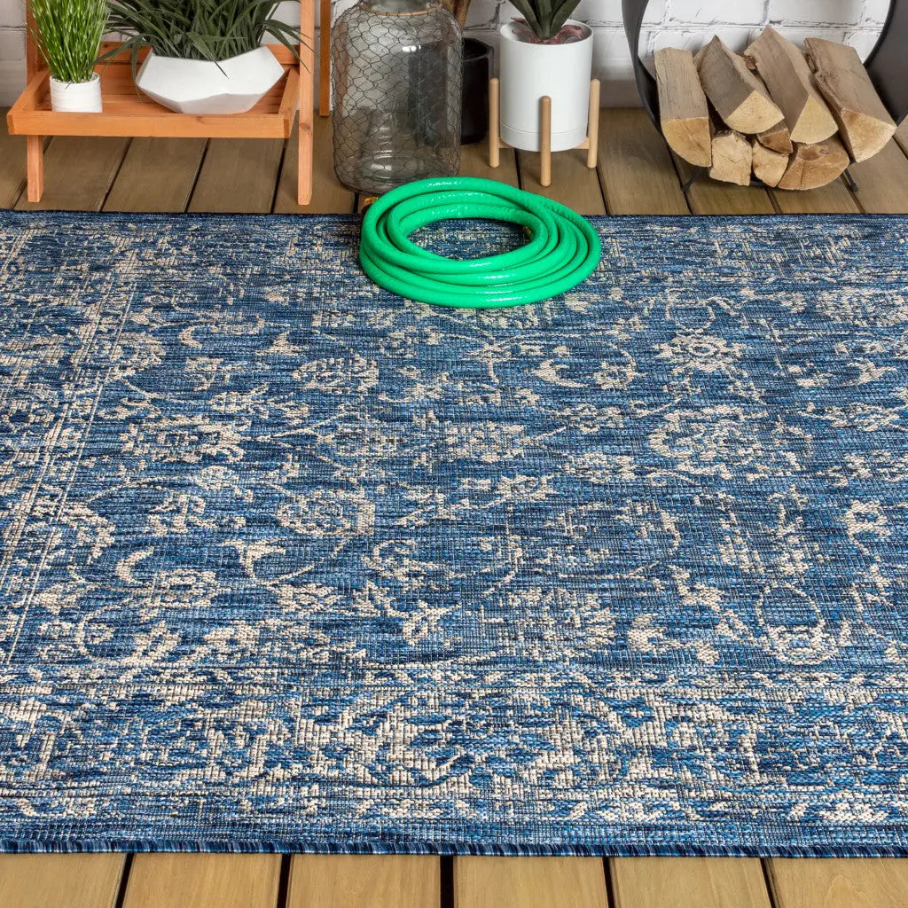 5' X 8' Navy Blue And Gray Medallion Indoor Outdoor Area Rug Homeroots Outdoor