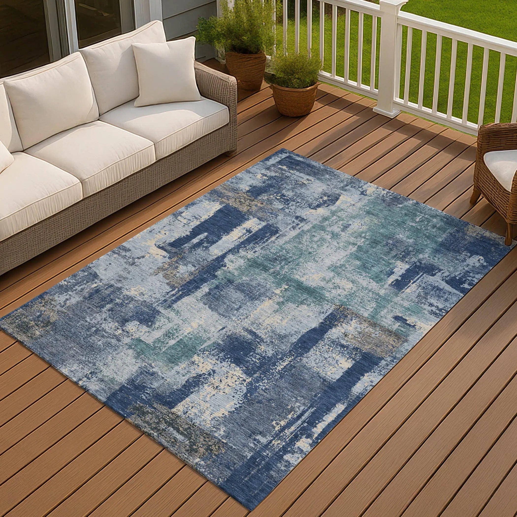 5' X 8' Navy Blue And Ivory Abstract Washable Indoor Outdoor Area Rug Homeroots Outdoor