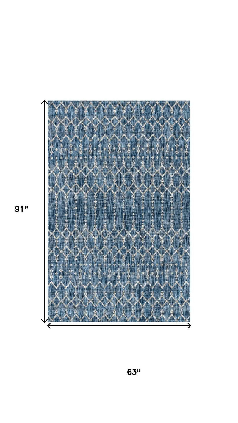 5' X 8' Navy Blue And Light Gray Trellis Indoor Outdoor Area Rug Homeroots Outdoor