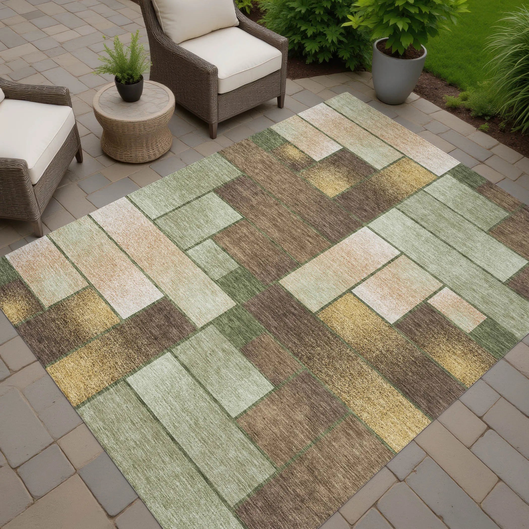5' X 8' Olive Green And Green Geometric Washable Indoor Outdoor Area Rug Homeroots Outdoor