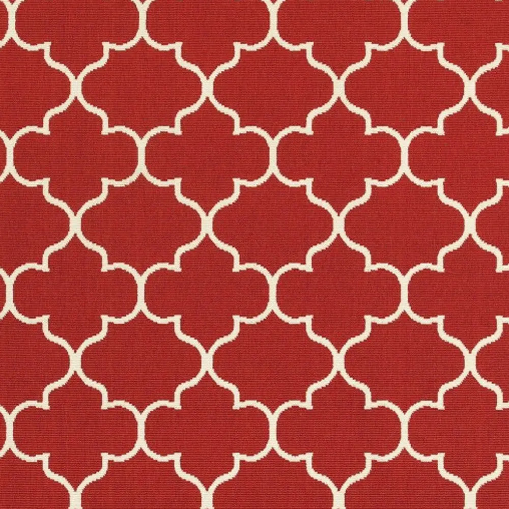 5' X 8' Red And Ivory Indoor Outdoor Area Rug Homeroots Outdoor