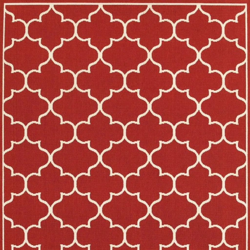 5' X 8' Red And Ivory Indoor Outdoor Area Rug Homeroots Outdoor
