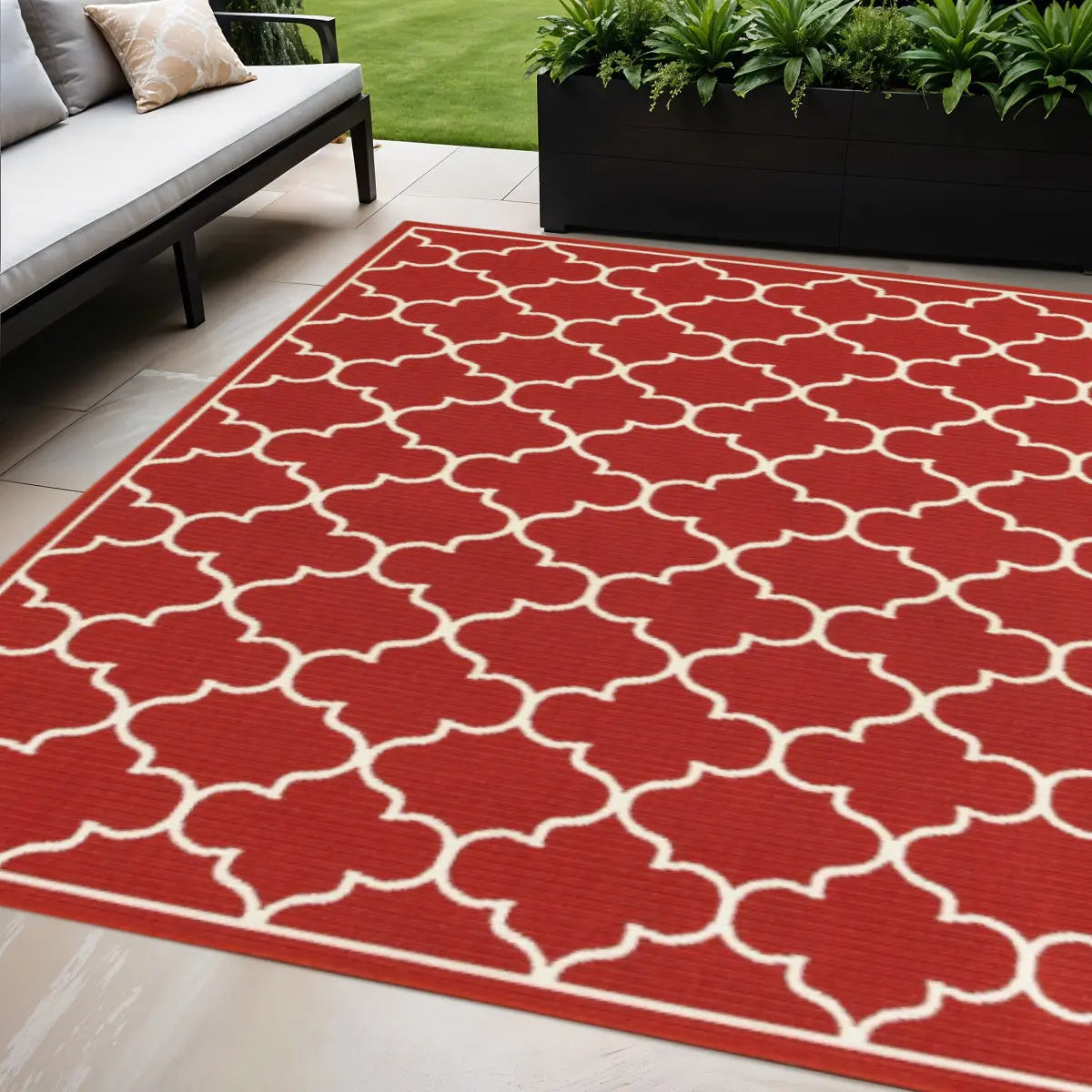5' X 8' Red And Ivory Indoor Outdoor Area Rug Homeroots Outdoor