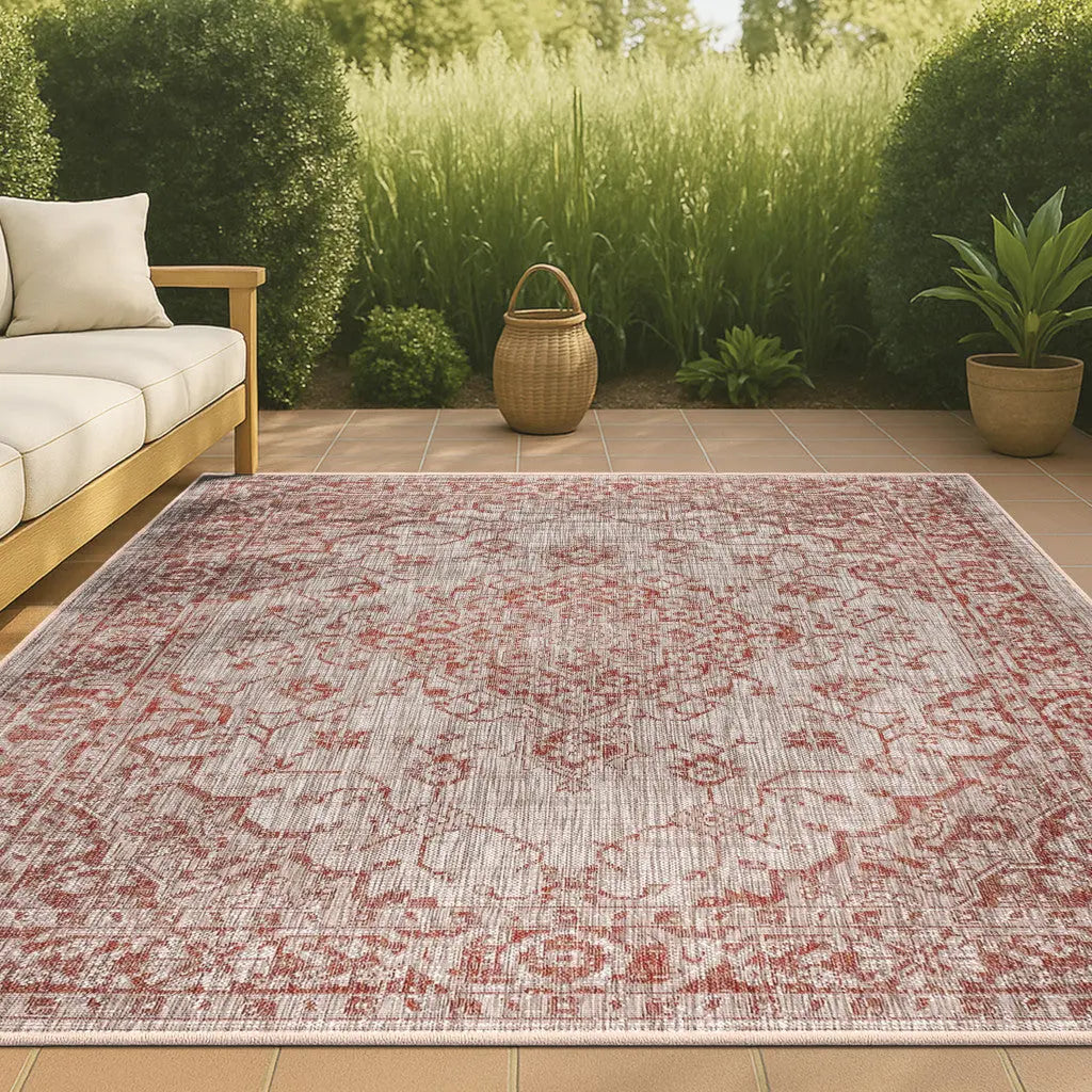 5' X 8' Red And Taupe Medallion Indoor Outdoor Area Rug Homeroots Outdoor