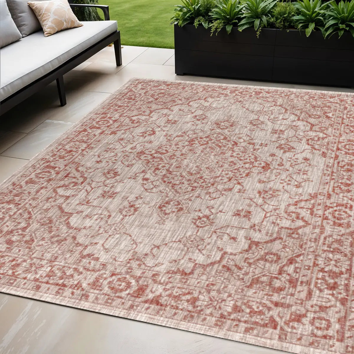 5' X 8' Red And Taupe Medallion Indoor Outdoor Area Rug Homeroots Outdoor