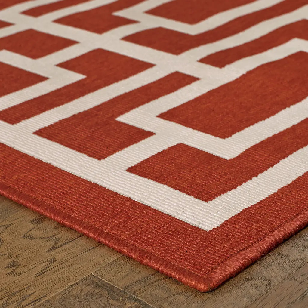 5' X 8' Red and Ivory Geometric Stain Resistant Indoor Outdoor Area Rug Homeroots Outdoor