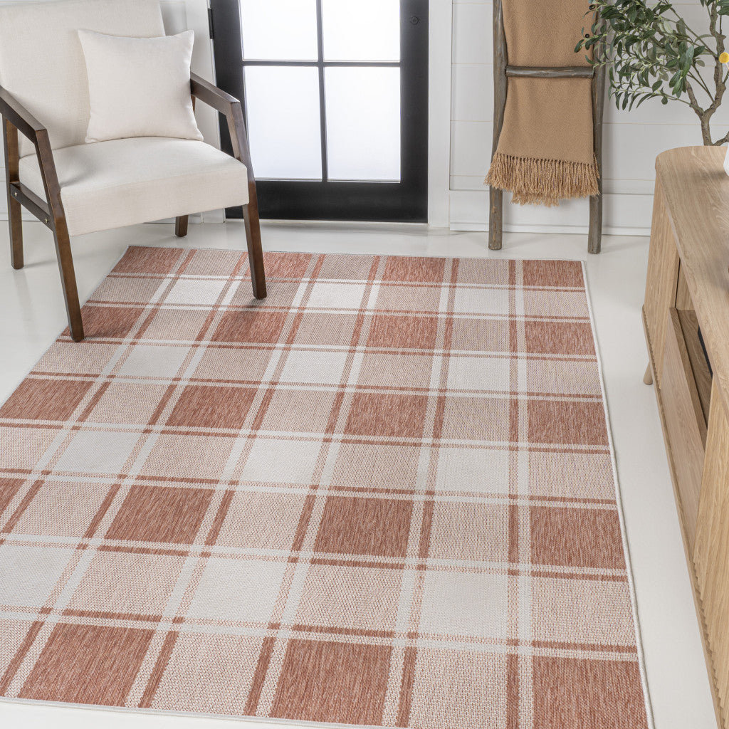 5' X 8' Salmon And Cream Gingham Indoor Outdoor Area Rug - GreatEagleInc