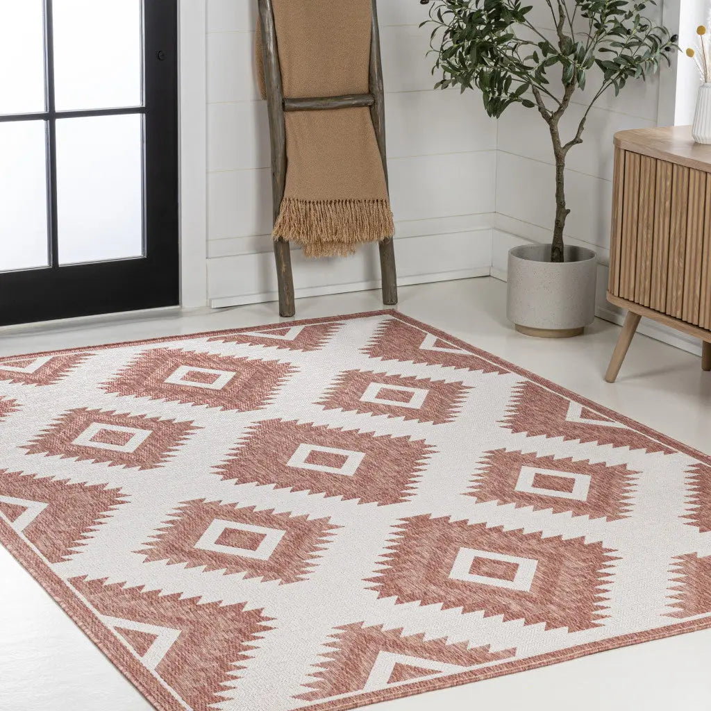 5' X 8' Salmon And Cream Moroccan Indoor Outdoor Area Rug - GreatEagleInc