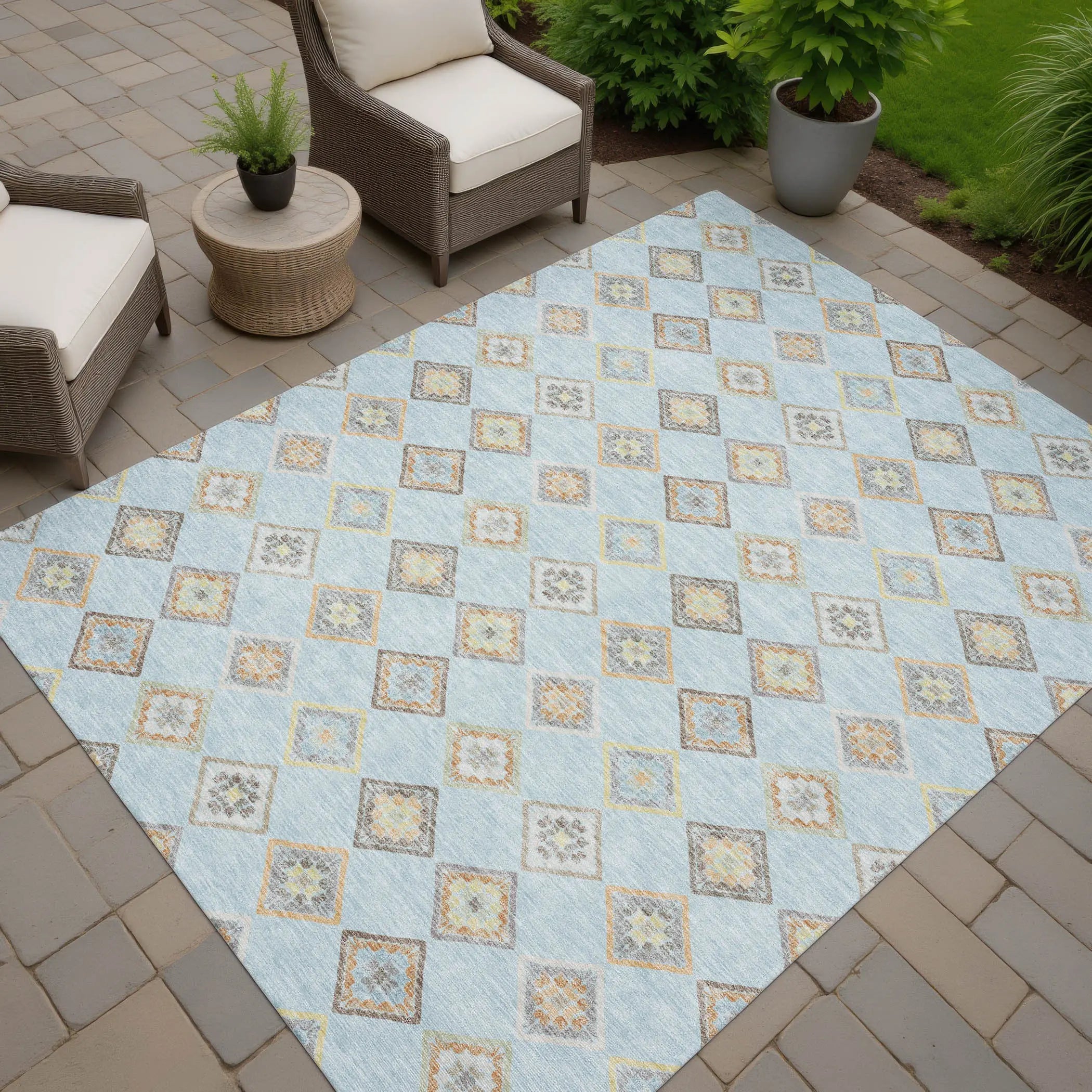 5' X 8' Sky Blue And Blue Geometric Washable Indoor Outdoor Area Rug Homeroots Outdoor