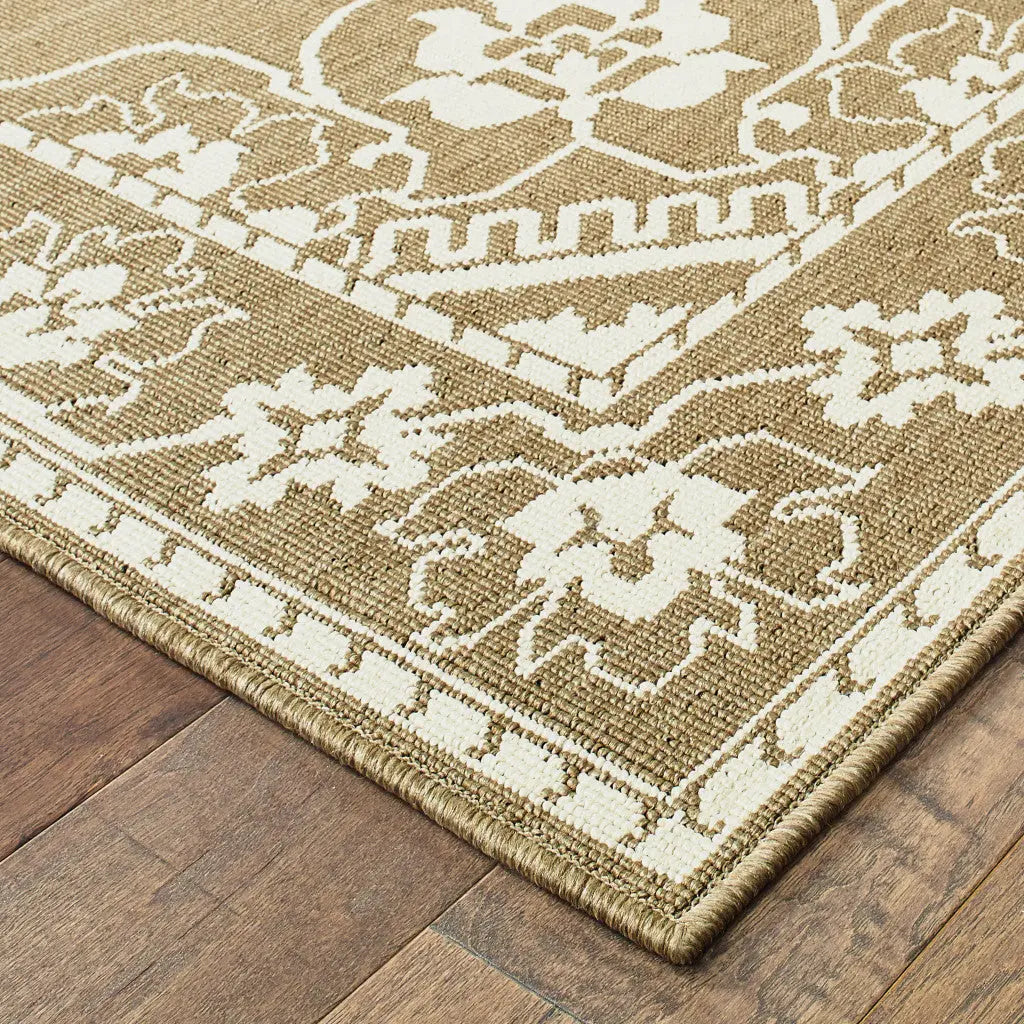 5' X 8' Tan Oriental Stain Resistant Indoor Outdoor Area Rug Homeroots Outdoor