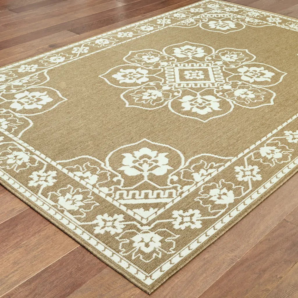 5' X 8' Tan Oriental Stain Resistant Indoor Outdoor Area Rug Homeroots Outdoor