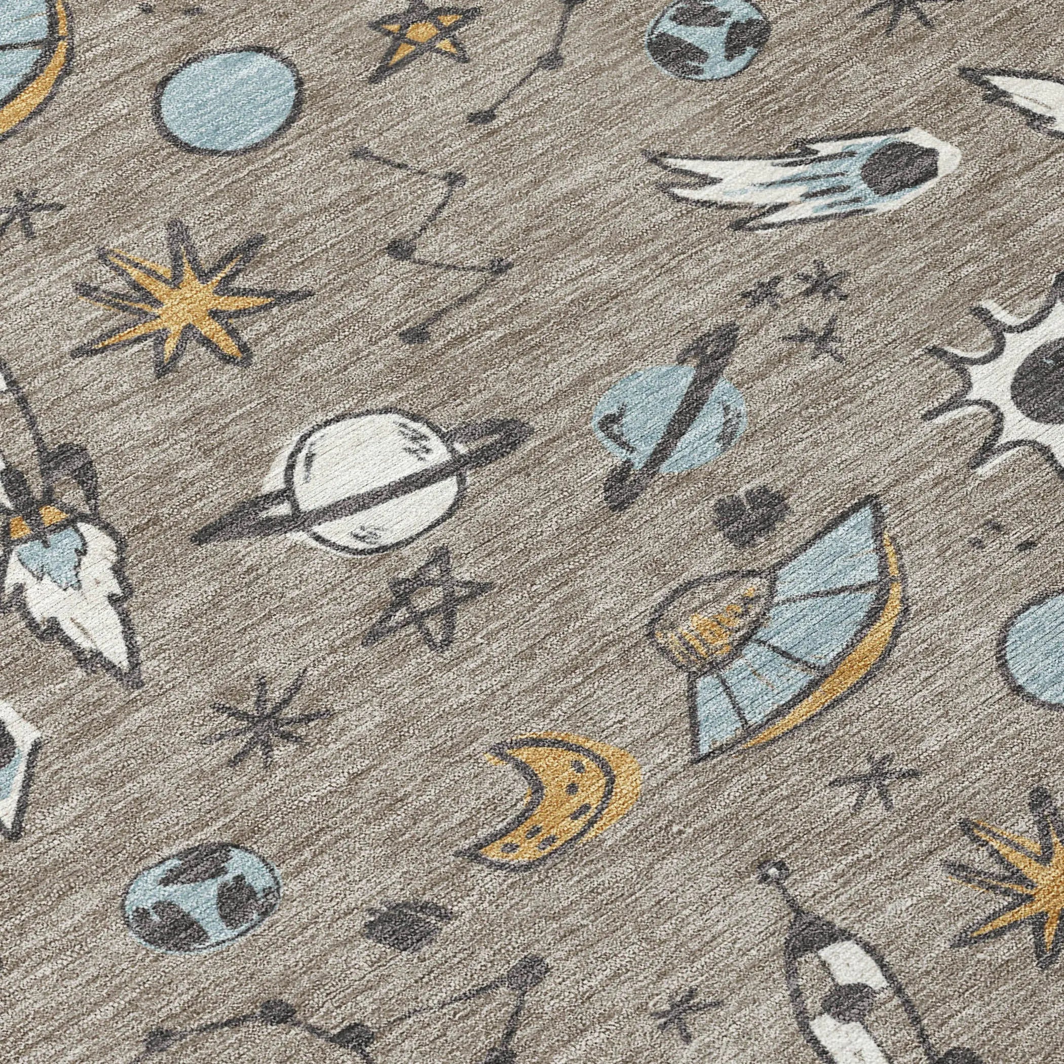 5' X 8' Taupe And Gray Animal Print Washable Indoor Outdoor Area Rug Homeroots Outdoor