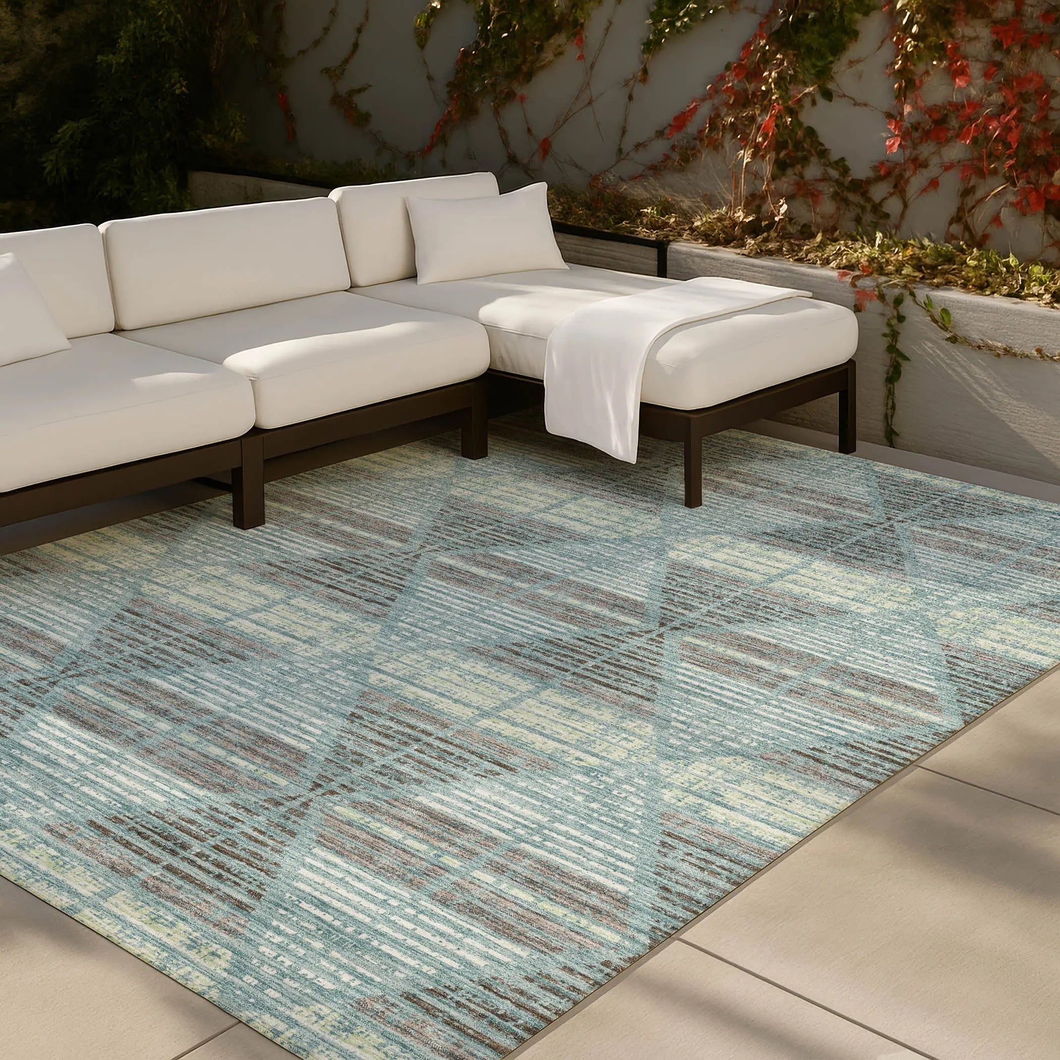 5' X 8' Teal Blue And Ivory Geometric Washable Indoor Outdoor Area Rug Homeroots Outdoor
