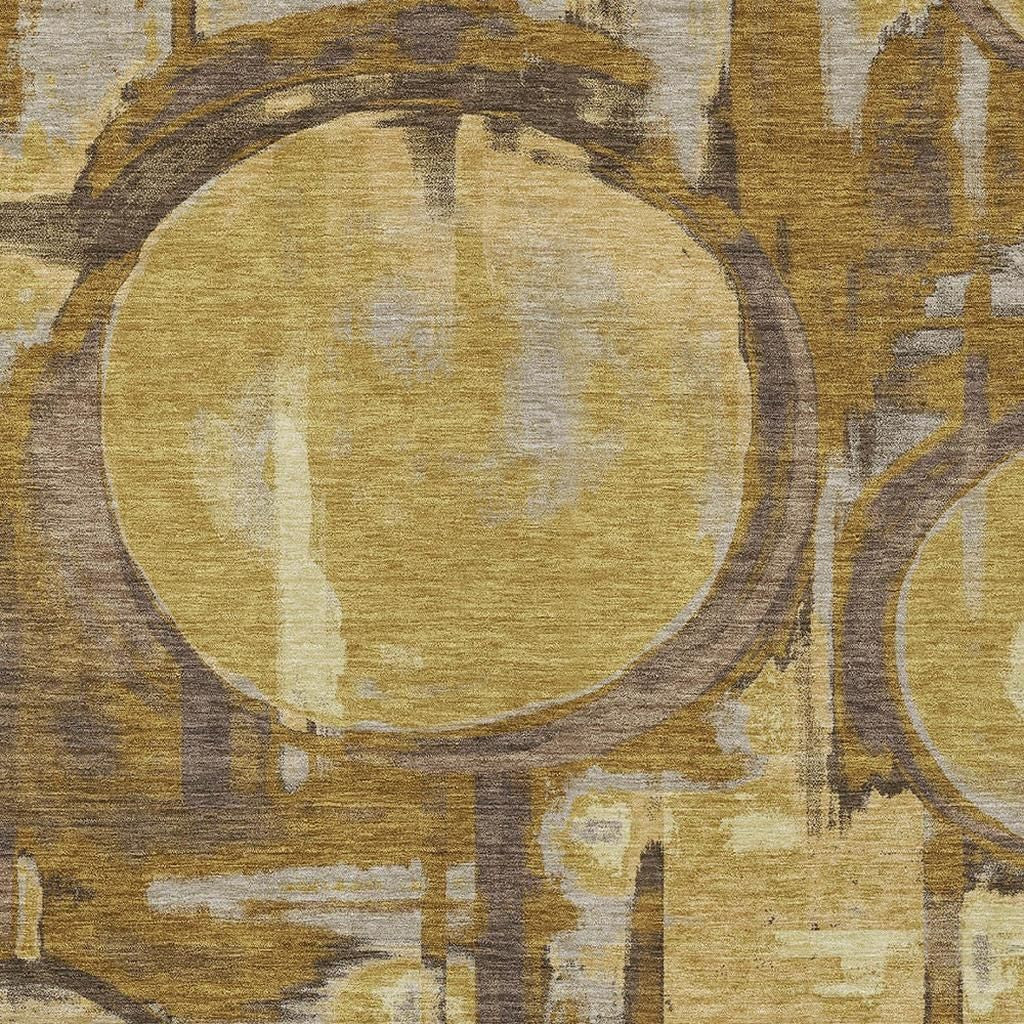 5' X 8' Walnut And Gold Abstract Washable Indoor Outdoor Area Rug Homeroots Outdoor