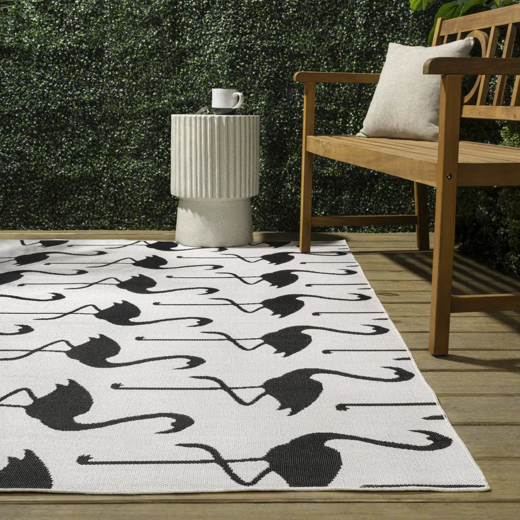 5' X 8' White And Black Animal Print Indoor Outdoor Area Rug Homeroots Outdoor
