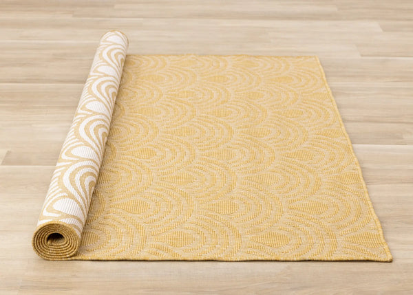 5' X 8' Yellow And Beige Geometric Area Rug - GreatEagleInc