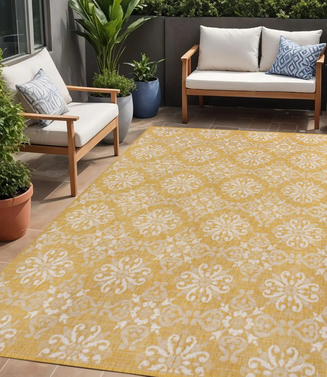 5' X 8' Yellow And Cream Floral Indoor Outdoor Area Rug Homeroots Outdoor