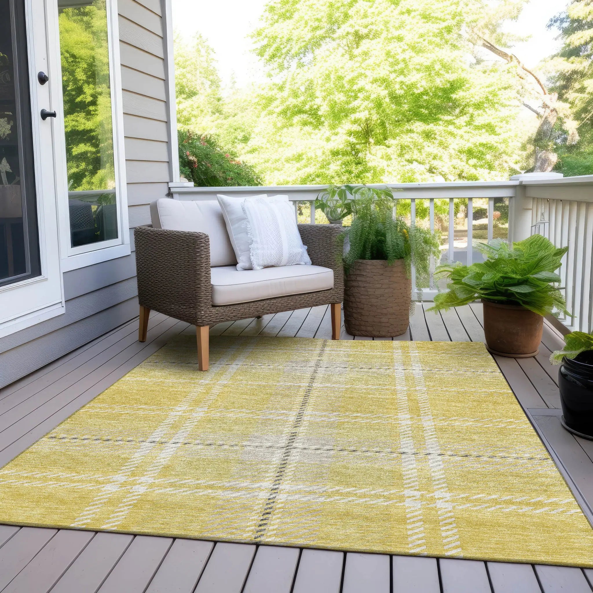 5' X 8' Yellow Black And Ivory Plaid Washable Indoor Outdoor Area Rug Homeroots Outdoor